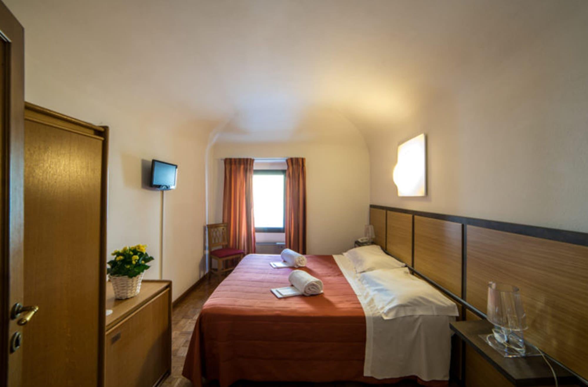 La Vecchia Cartiera Hotel Colle Val D'Elsa Exterior photo