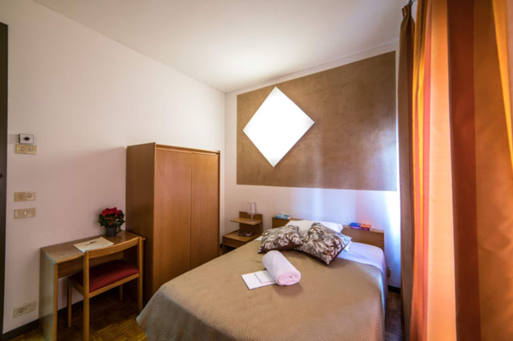 La Vecchia Cartiera Hotel Colle Val D'Elsa Exterior photo