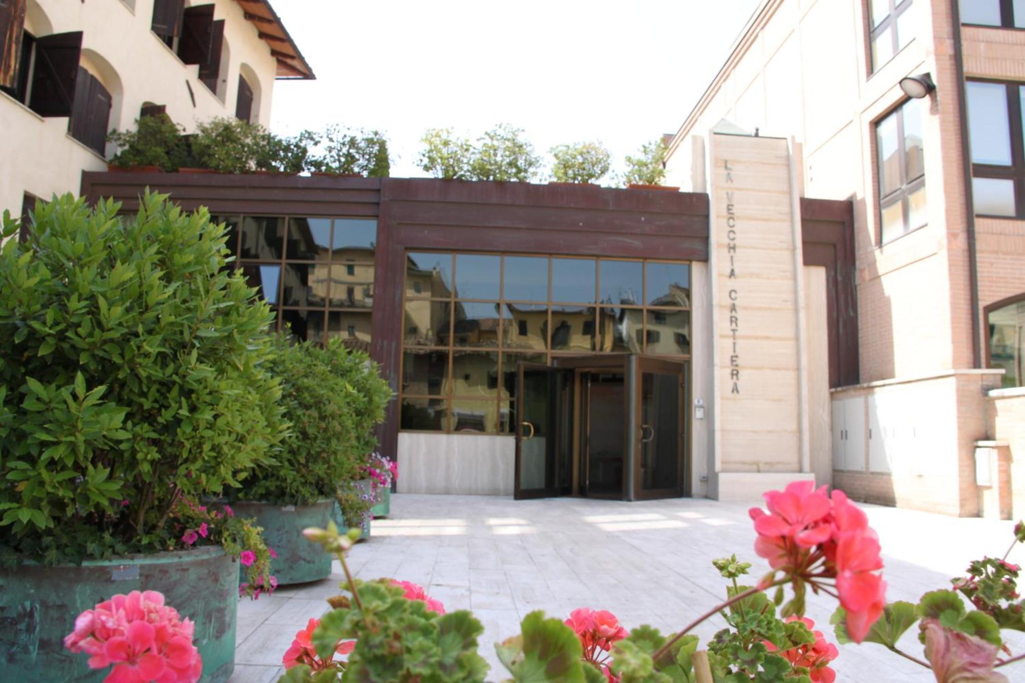 La Vecchia Cartiera Hotel Colle Val D'Elsa Exterior photo