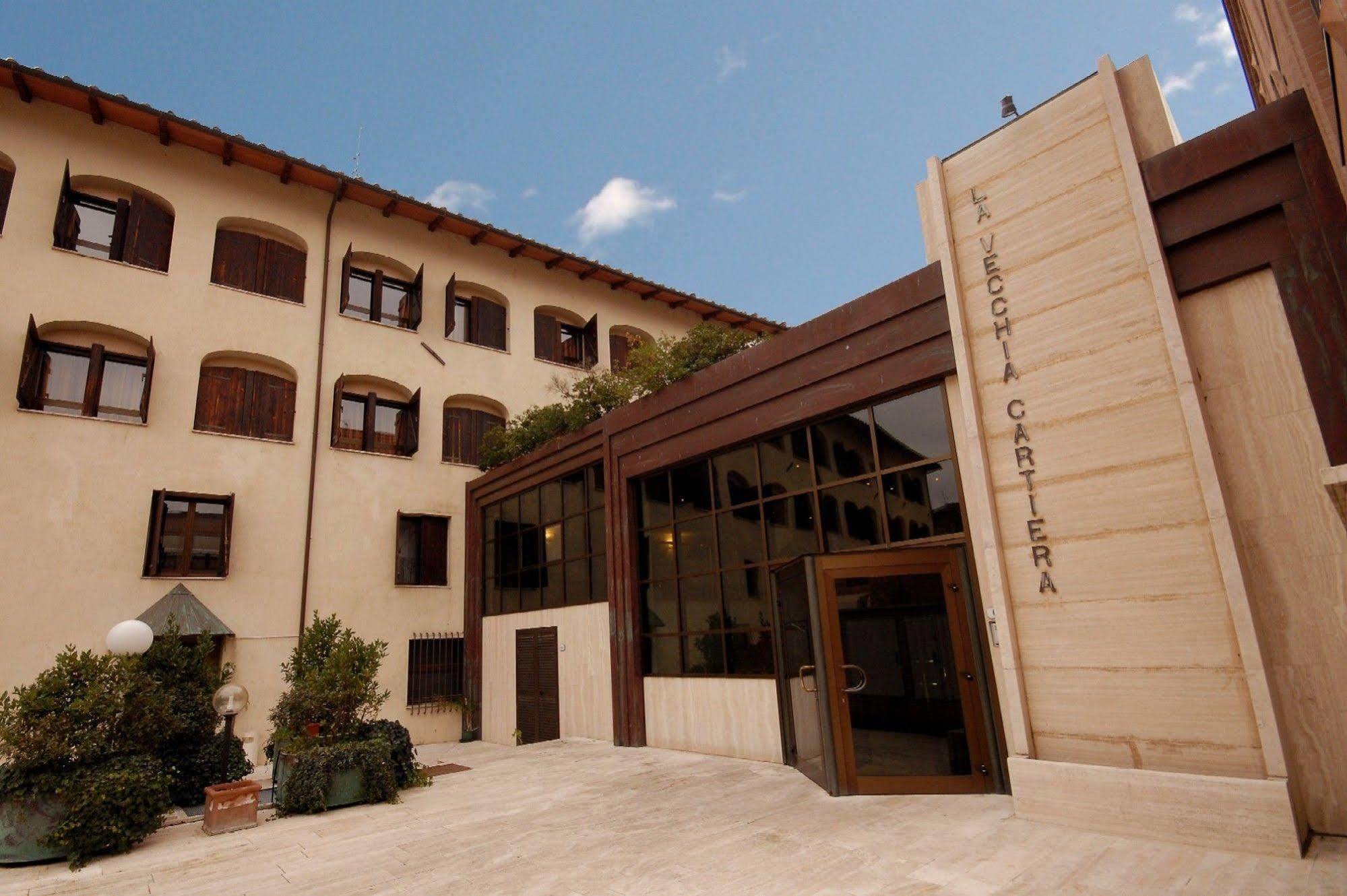 La Vecchia Cartiera Hotel Colle Val D'Elsa Exterior photo